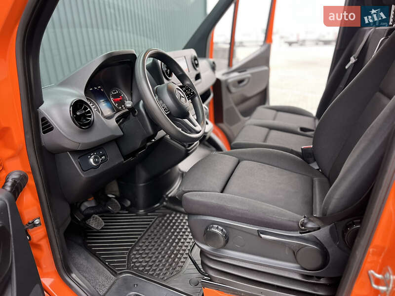 Грузовой фургон Mercedes-Benz Sprinter 2023 в Дубно