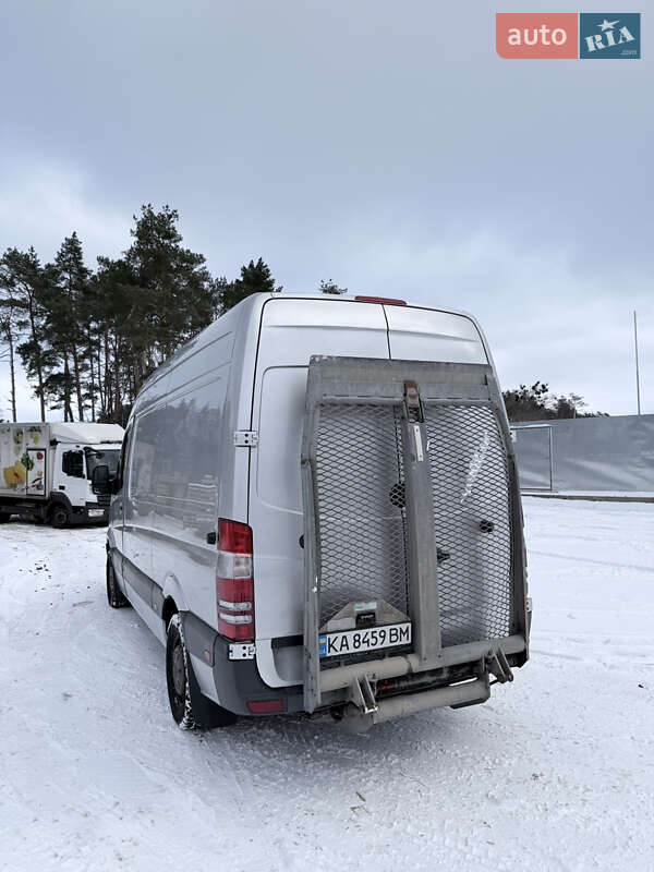 Вантажний фургон Mercedes-Benz Sprinter 2007 в Києві