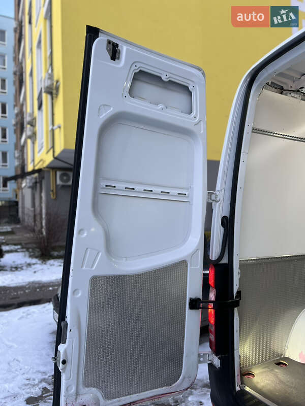 Вантажний фургон Mercedes-Benz Sprinter 2018 в Чернівцях