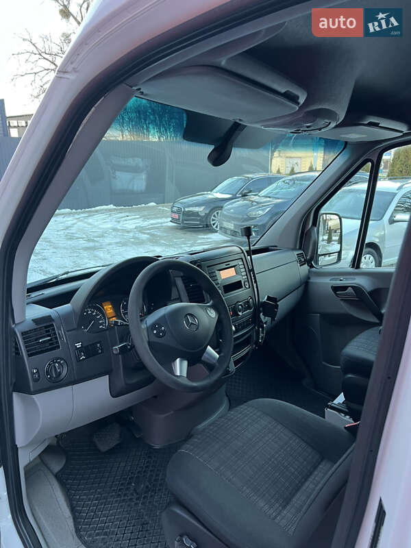 Вантажний фургон Mercedes-Benz Sprinter 2018 в Чернівцях