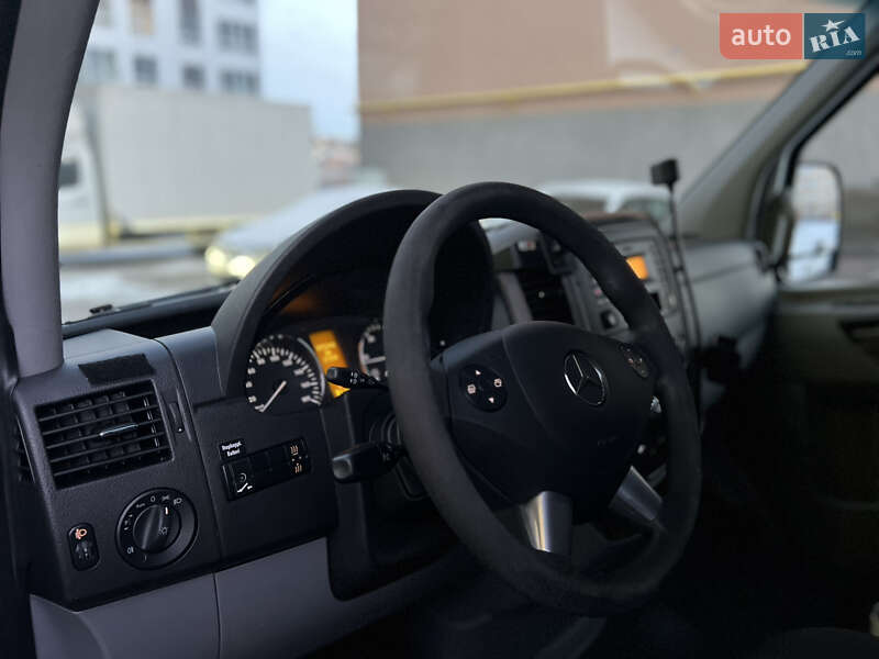Вантажний фургон Mercedes-Benz Sprinter 2018 в Чернівцях