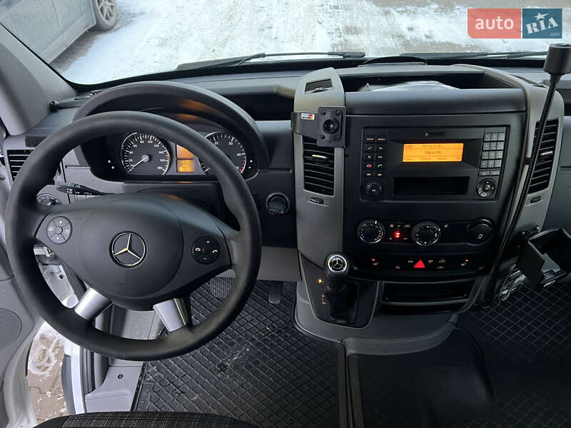 Вантажний фургон Mercedes-Benz Sprinter 2018 в Чернівцях