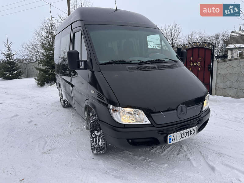 Универсал Mercedes-Benz Sprinter 2005 в Киеве фото 2 Универсал Mercedes-Benz Sprinter 2005 в Киеве