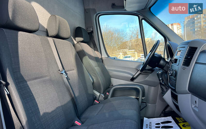 Грузовой фургон Mercedes-Benz Sprinter 2018 в Львове