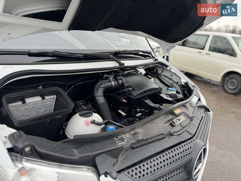 Вантажний фургон Mercedes-Benz Sprinter 2017 в Дубні