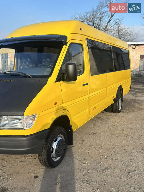 Пригородный автобус Mercedes-Benz Sprinter 1998 в Белгороде-Днестровском
