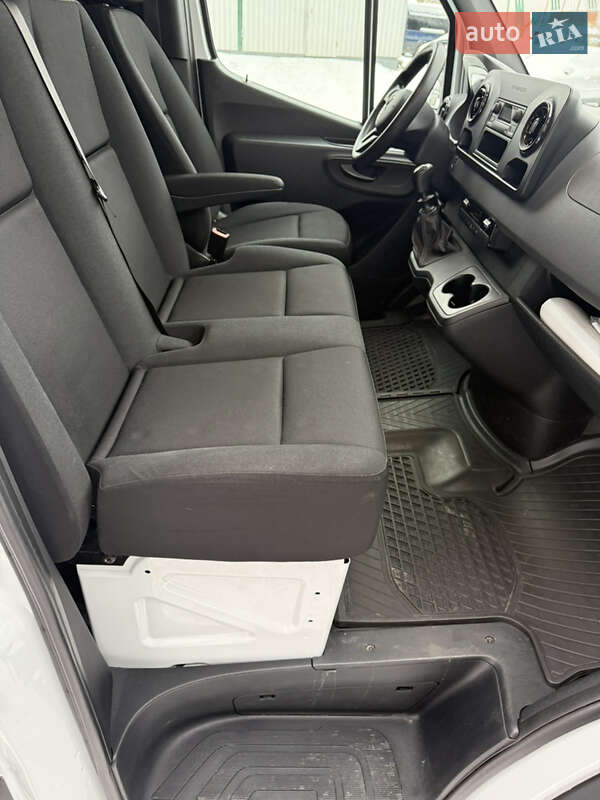 Вантажний фургон Mercedes-Benz Sprinter 2018 в Києві