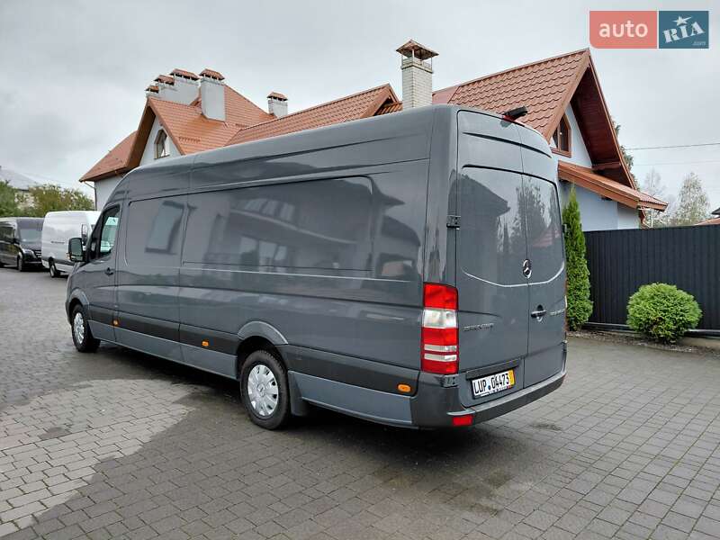 Вантажний фургон Mercedes-Benz Sprinter 2017 в Долині