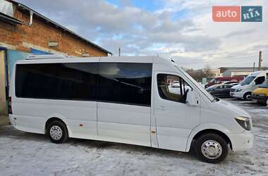 Туристичний / Міжміський автобус Mercedes-Benz Sprinter 2015 в Чернівцях