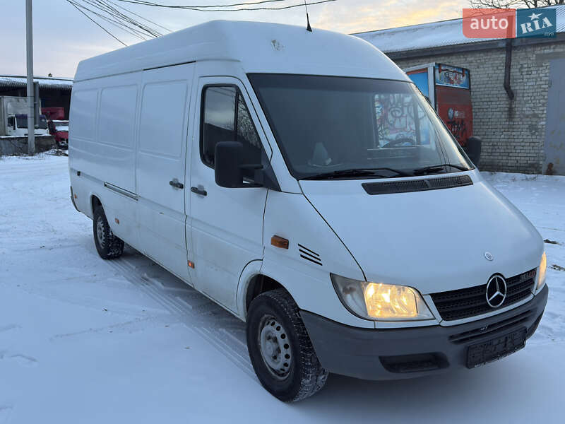 Грузовой фургон Mercedes-Benz Sprinter 2006 в Ровно фото 24 Грузовой фургон Mercedes-Benz Sprinter 2006 в Ровно