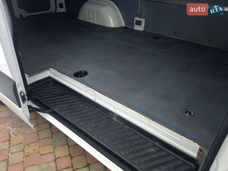 Грузовой фургон Mercedes-Benz Sprinter 2011 в Луцке фото 10 Грузовой фургон Mercedes-Benz Sprinter 2011 в Луцке