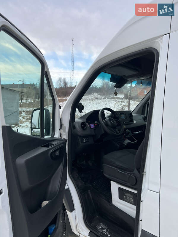 Микроавтобус Mercedes-Benz Sprinter 2020 в Черновцах фото 5 Микроавтобус Mercedes-Benz Sprinter 2020 в Черновцах