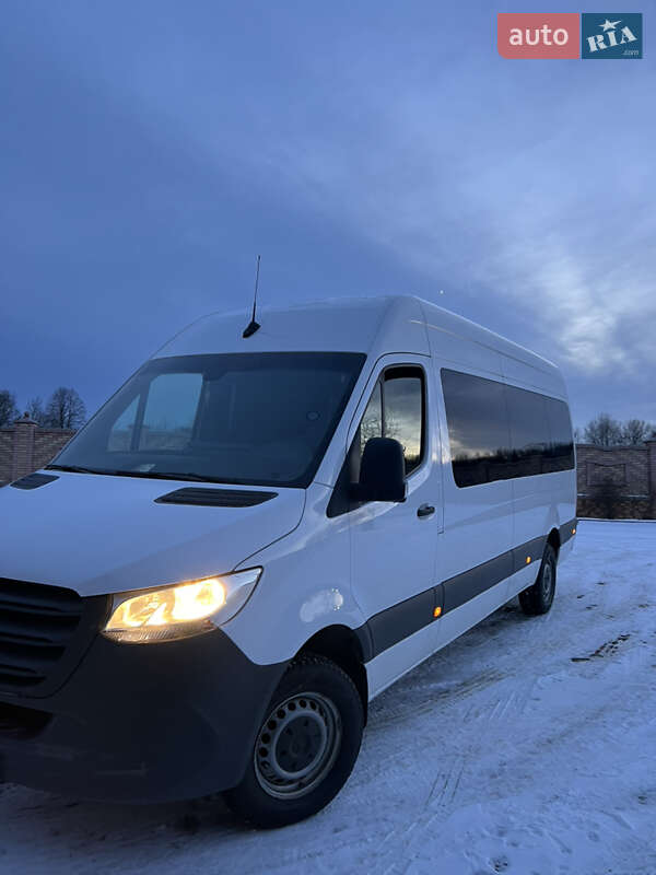 Микроавтобус Mercedes-Benz Sprinter 2020 в Черновцах фото 16 Микроавтобус Mercedes-Benz Sprinter 2020 в Черновцах