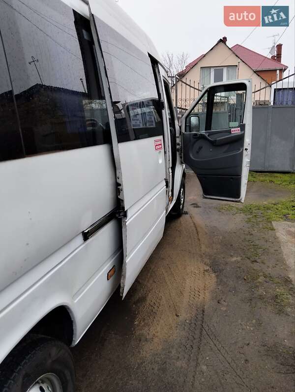 Городской автобус Mercedes-Benz Sprinter 2005 в Николаеве