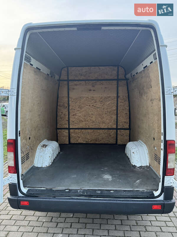Грузовой фургон Mercedes-Benz Sprinter 2006 в Ровно фото 44 Грузовой фургон Mercedes-Benz Sprinter 2006 в Ровно