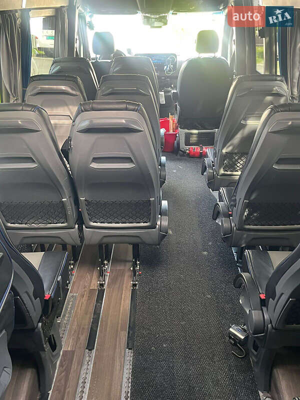 Туристический / Междугородний автобус Mercedes-Benz Sprinter 2019 в Ковеле