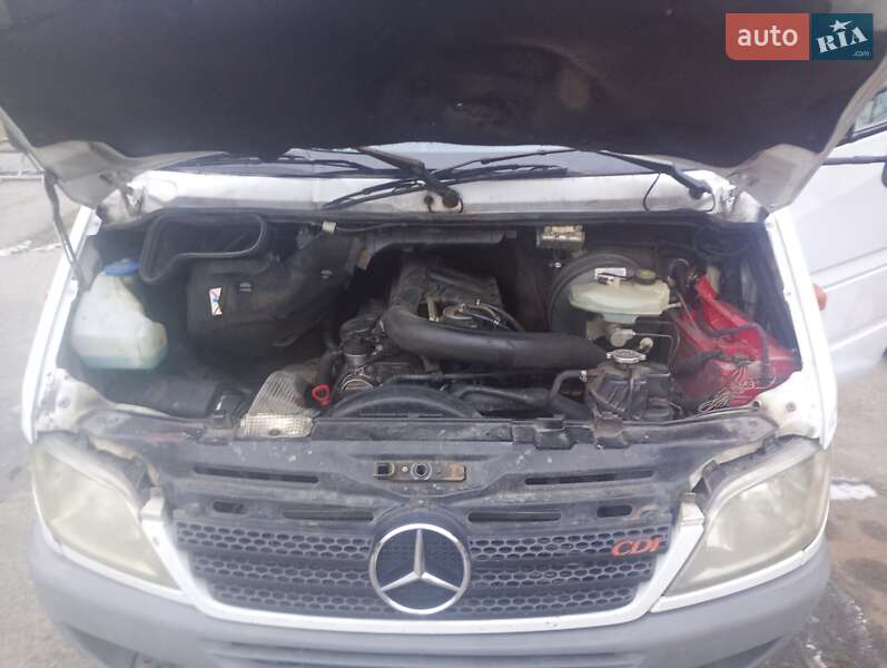 Грузовой фургон Mercedes-Benz Sprinter 2006 в Мукачево