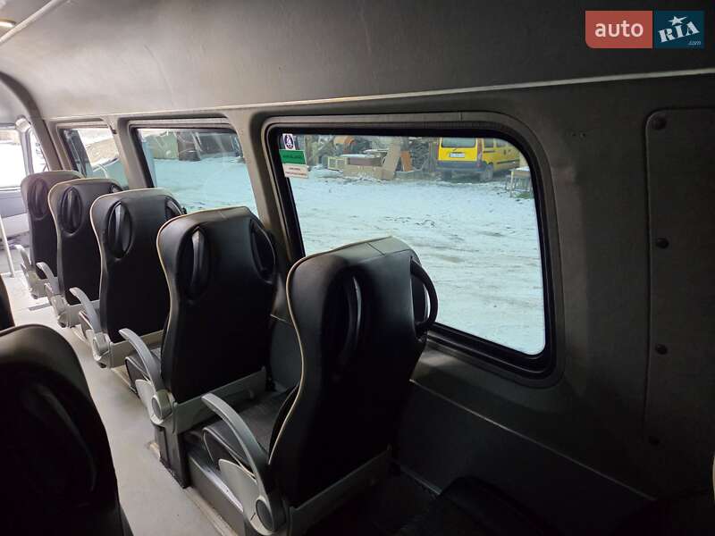 Туристичний / Міжміський автобус Mercedes-Benz Sprinter 2014 в Чернівцях