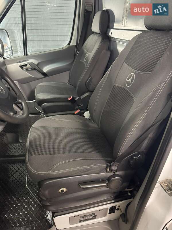 Грузовой фургон Mercedes-Benz Sprinter 2013 в Кропивницком фото 4 Грузовой фургон Mercedes-Benz Sprinter 2013 в Кропивницком