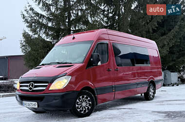 Вантажопасажирський фургон Mercedes-Benz Sprinter 2006 в Хмельницькому