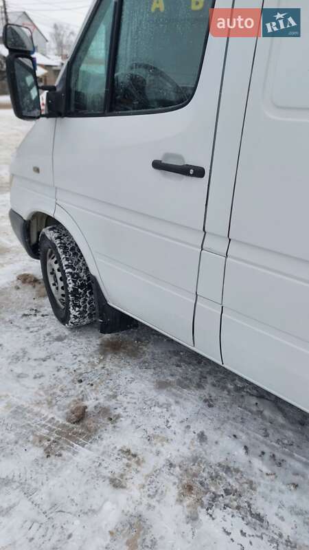 Грузовой фургон Mercedes-Benz Sprinter 2005 в Виннице