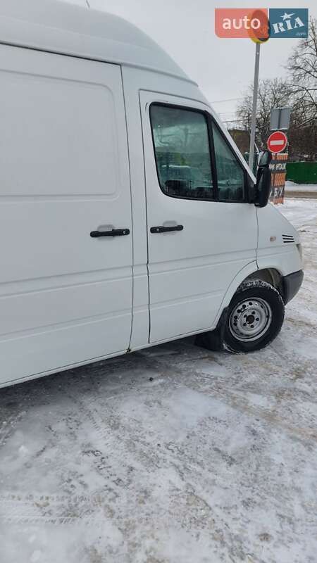 Грузовой фургон Mercedes-Benz Sprinter 2005 в Виннице