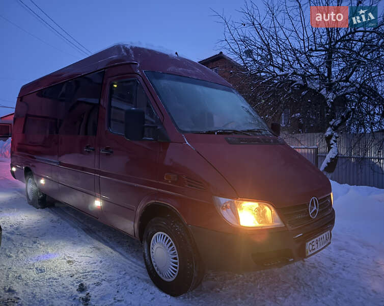 Mercedes-Benz Sprinter 2005