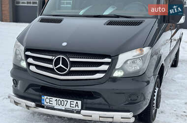 Вантажопасажирський фургон Mercedes-Benz Sprinter 2015 в Чернівцях
