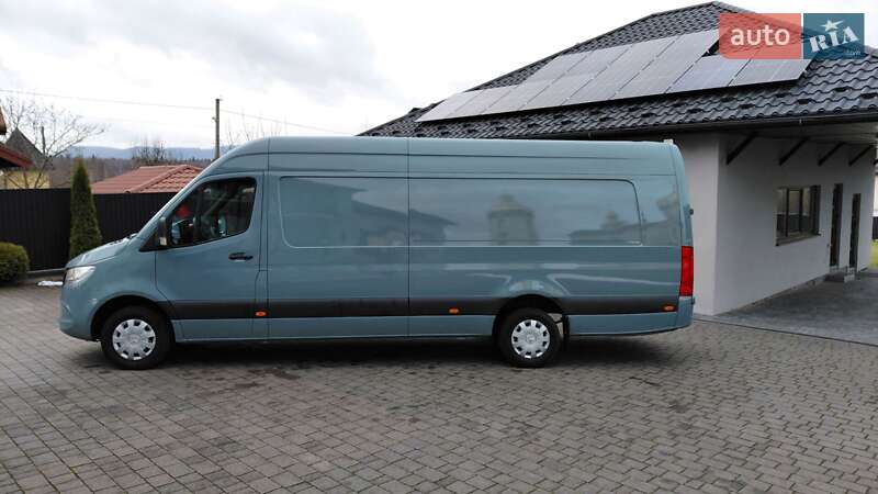 Mercedes-Benz Sprinter 2021