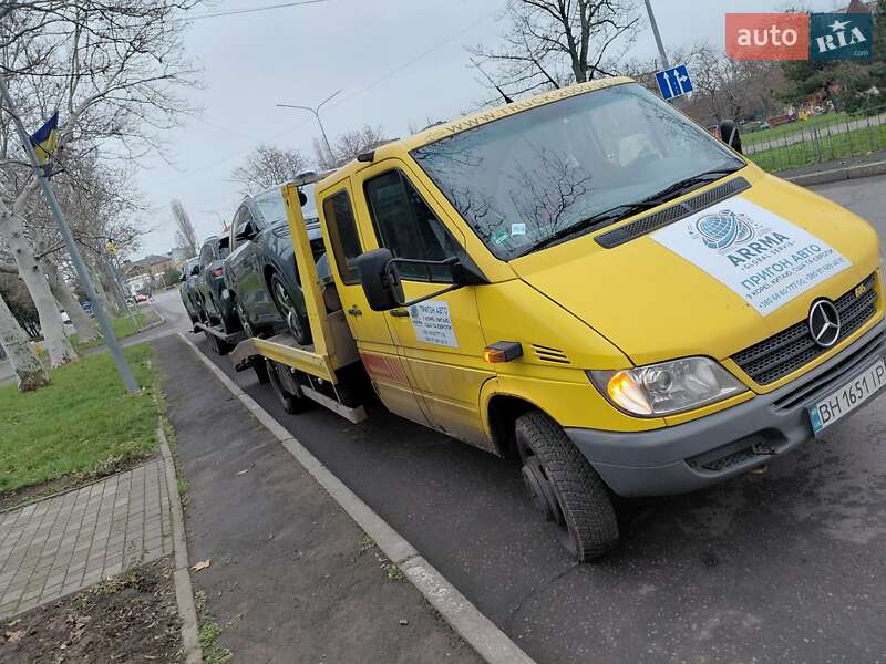 Эвакуатор Mercedes-Benz Sprinter 2004 в Черноморске