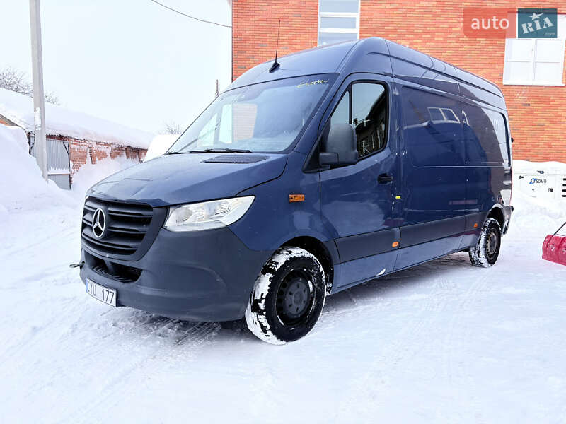 Mercedes-Benz Sprinter 2021