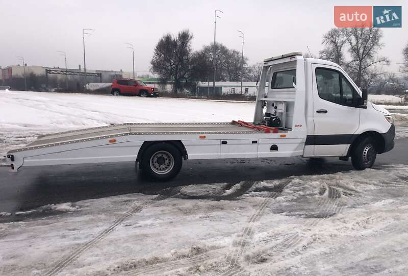 Евакуатор Mercedes-Benz Sprinter 2018 в Києві