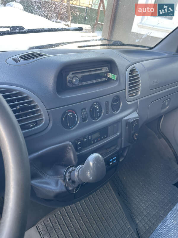 Микроавтобус Mercedes-Benz Sprinter 2005 в Вараше