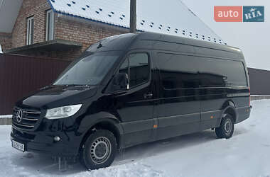 Минивэн Mercedes-Benz Sprinter 2020 в Черновцах