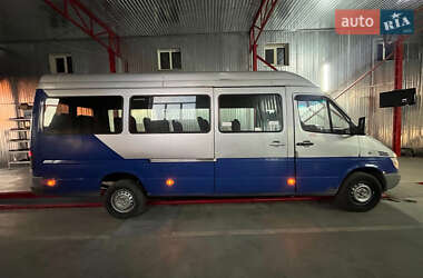 Туристический / Междугородний автобус Mercedes-Benz Sprinter 1998 в Ровно