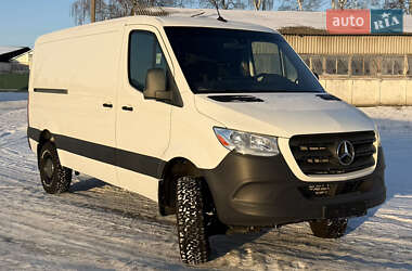 Броньований автомобіль Mercedes-Benz Sprinter 2019 в Києві