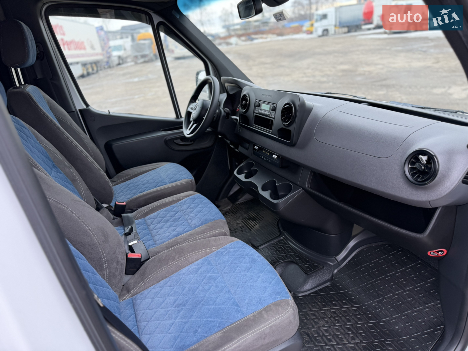 2021 Mercedes-Benz Sprinter - мініатюра 8