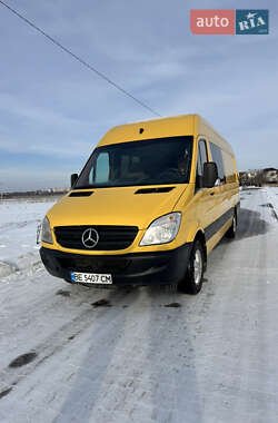 Вантажопасажирський фургон Mercedes-Benz Sprinter 2006 в Стрию