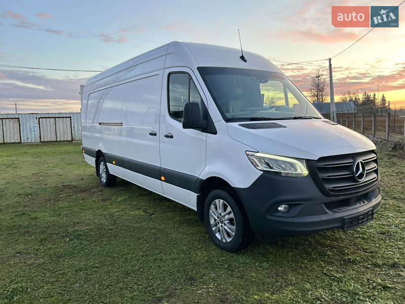 Грузовой фургон Mercedes-Benz Sprinter 2021 в Стрые