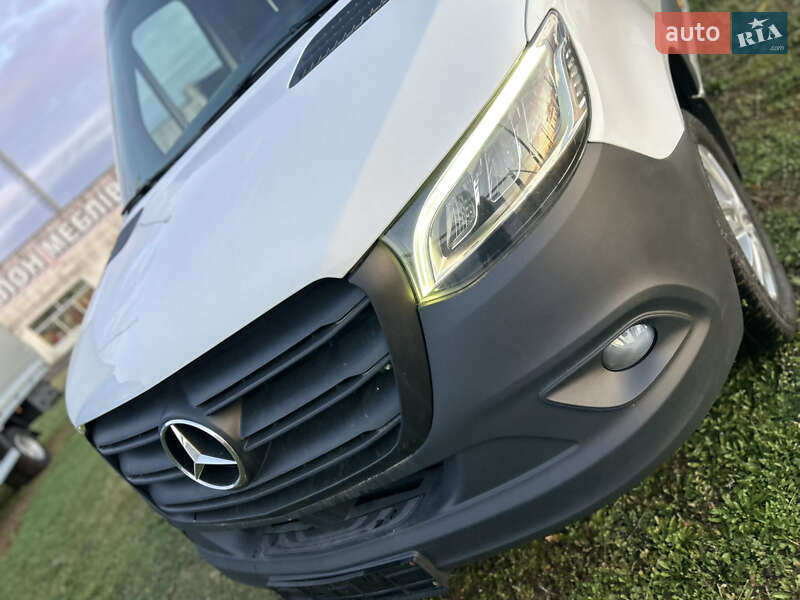 Грузовой фургон Mercedes-Benz Sprinter 2021 в Стрые