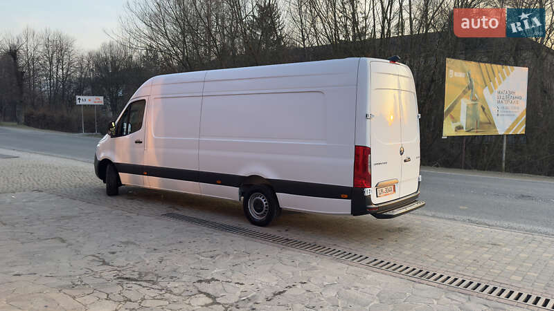 Грузовой фургон Mercedes-Benz Sprinter 2022 в Сваляве