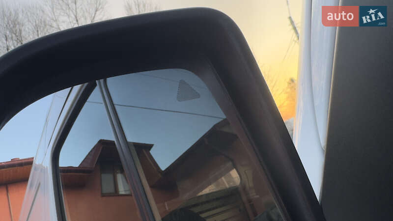 Грузовой фургон Mercedes-Benz Sprinter 2022 в Сваляве