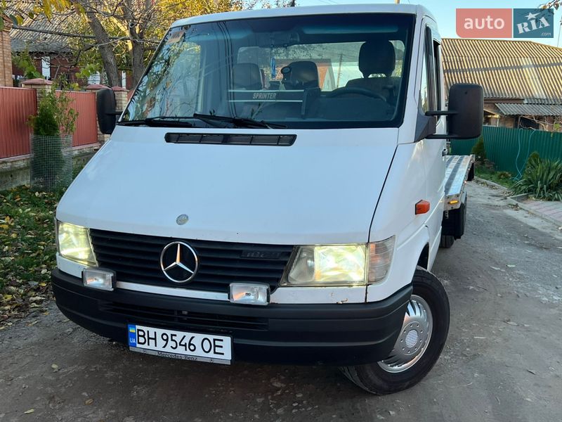 Эвакуатор Mercedes-Benz Sprinter 1999 в Виннице