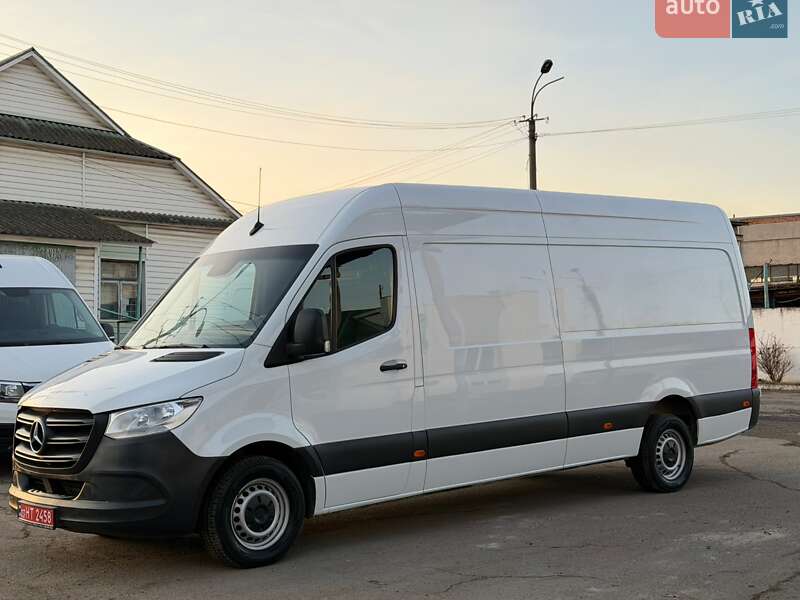 Mercedes-Benz Sprinter 2021