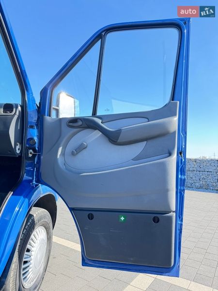 Микроавтобус Mercedes-Benz Sprinter 2006 в Мукачево