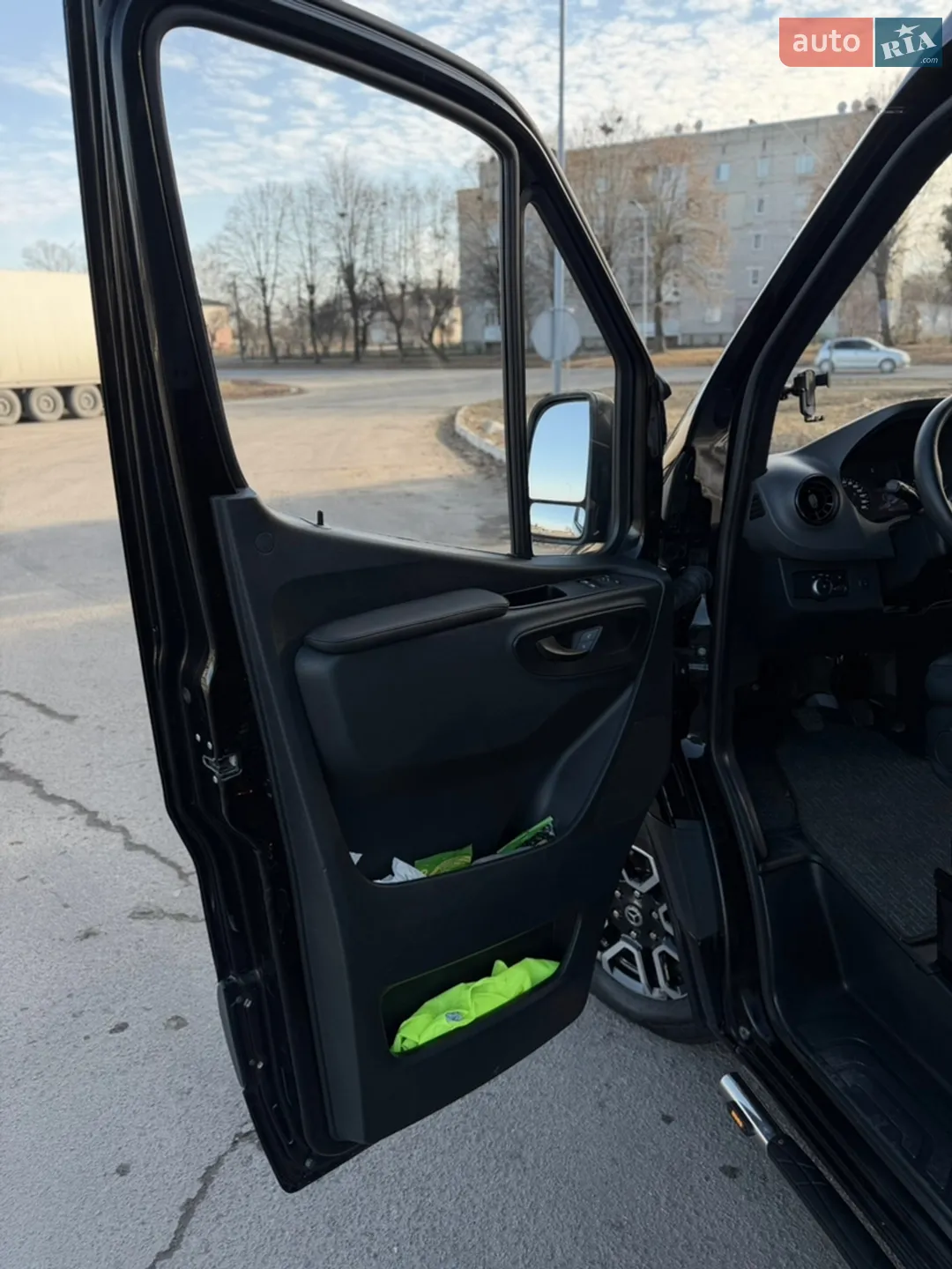 2019 Mercedes-Benz Sprinter - мініатюра 26