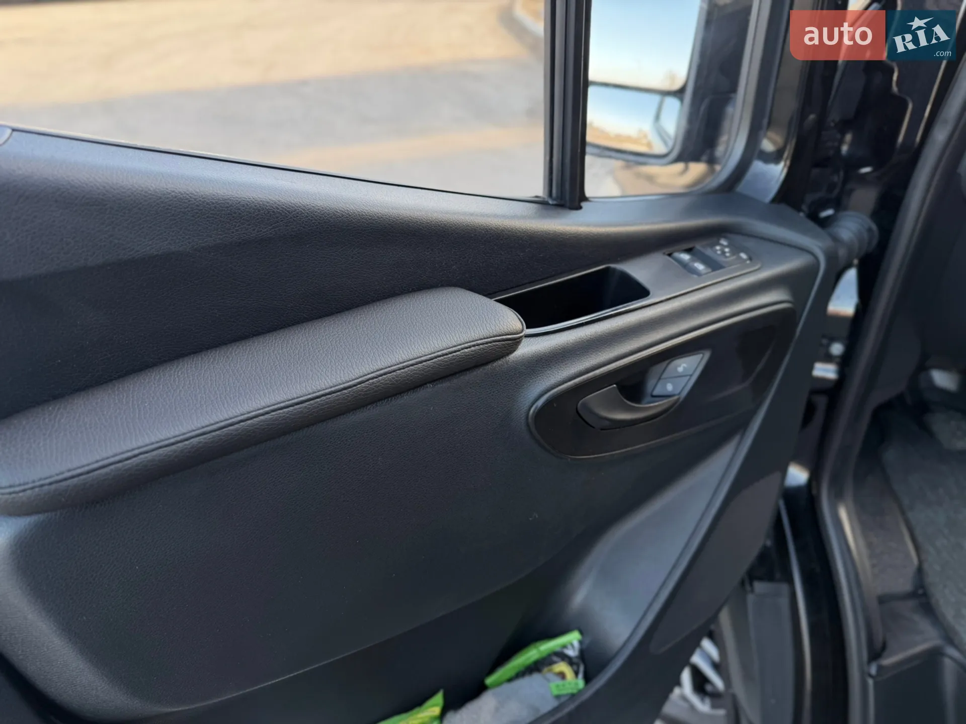2019 Mercedes-Benz Sprinter - мініатюра 27