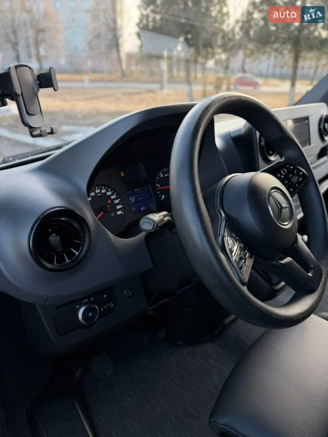 2019 Mercedes-Benz Sprinter - мініатюра 33