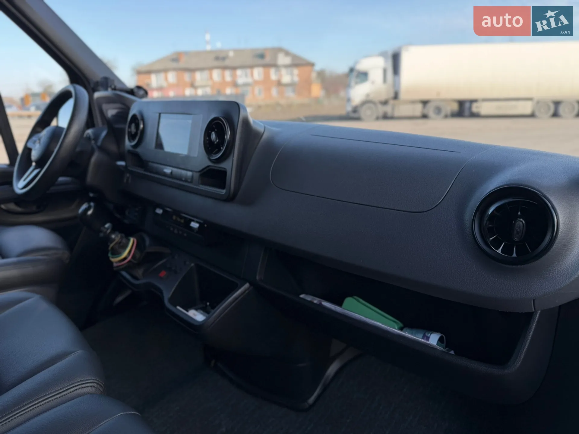 2019 Mercedes-Benz Sprinter - мініатюра 38