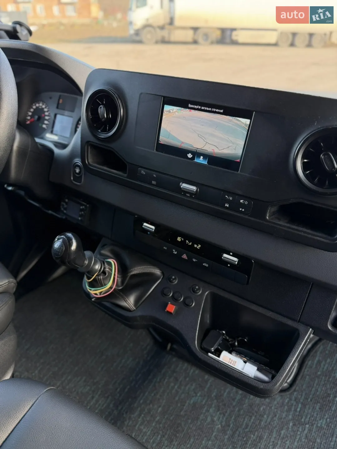2019 Mercedes-Benz Sprinter - мініатюра 41